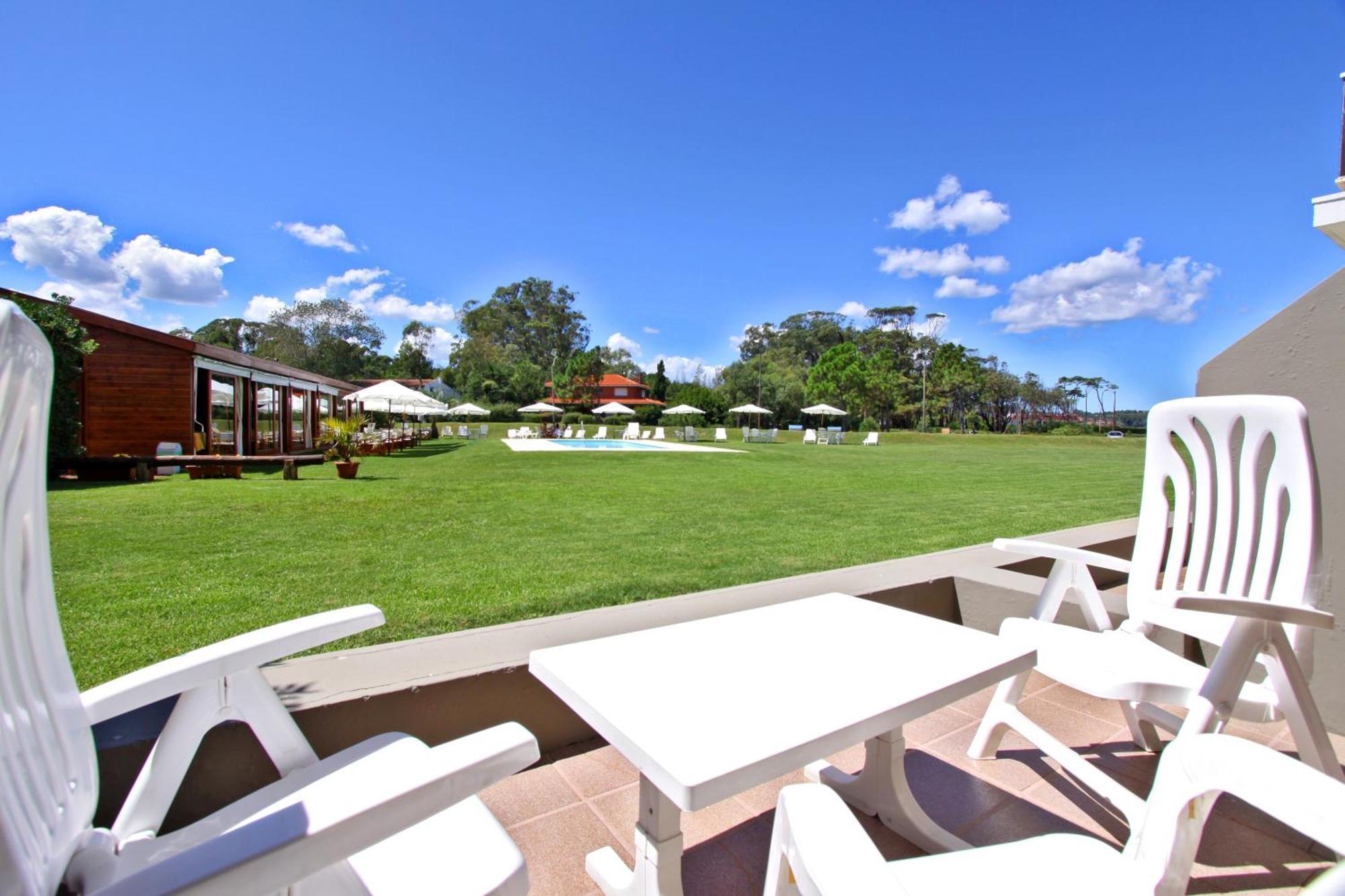 Hotel Terraza Del Mar Punta Ballena Buitenkant foto